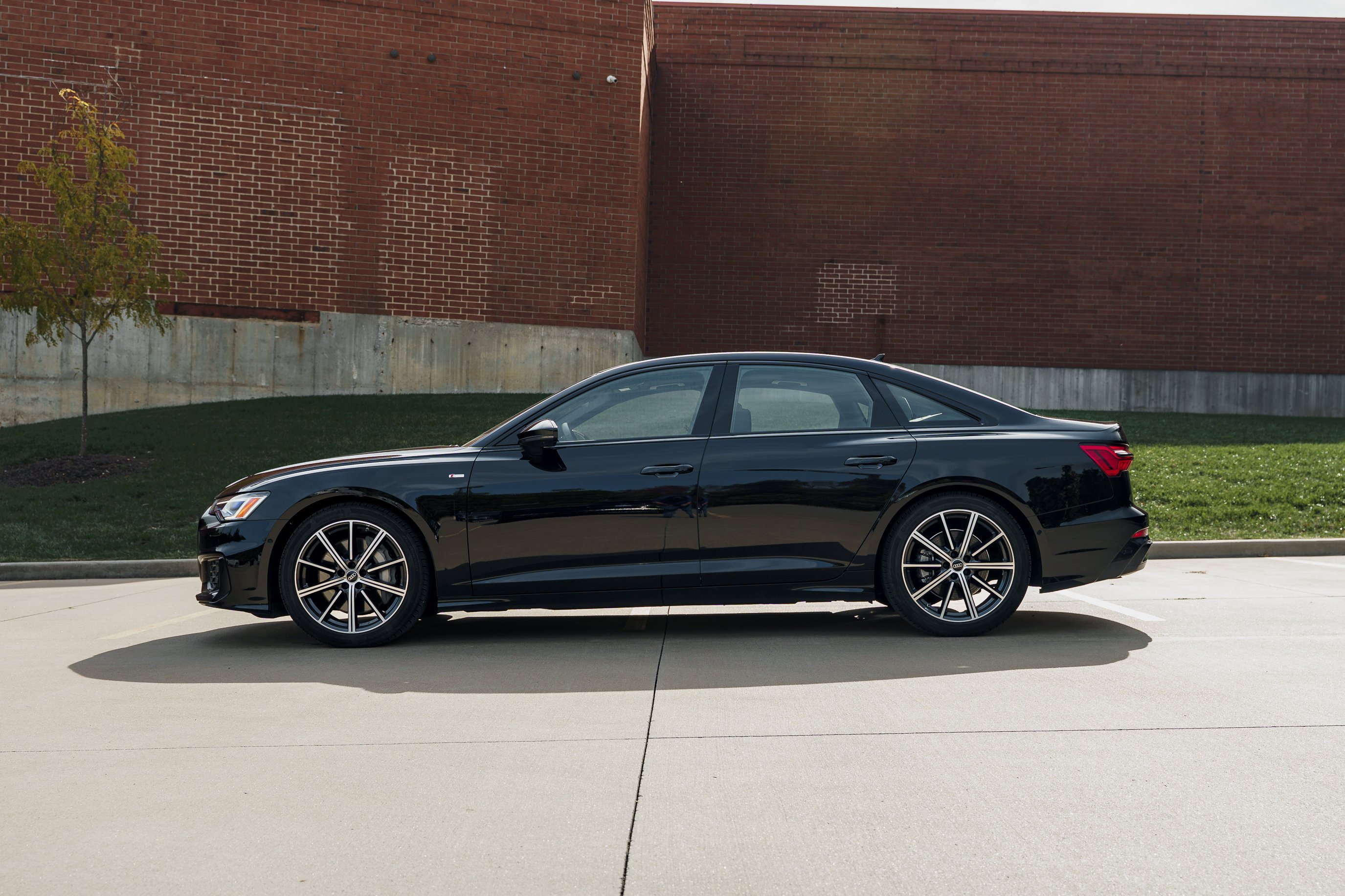 2025 Audi A6 Quattro Premium Plus photo 3