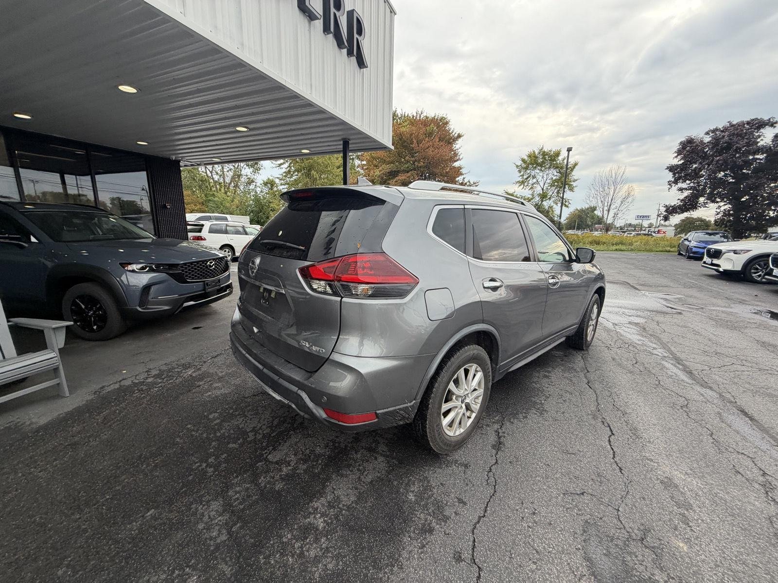 Used 2020 Gun Metallic Nissan SV image 8
