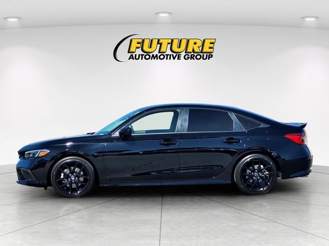 Used 2024  Honda Base image 7