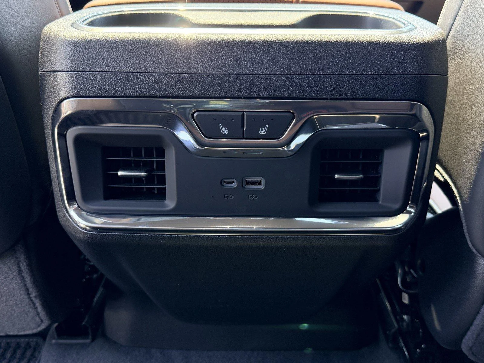 New 2026 Coastal Dune GMC Denali Ultimate image 16