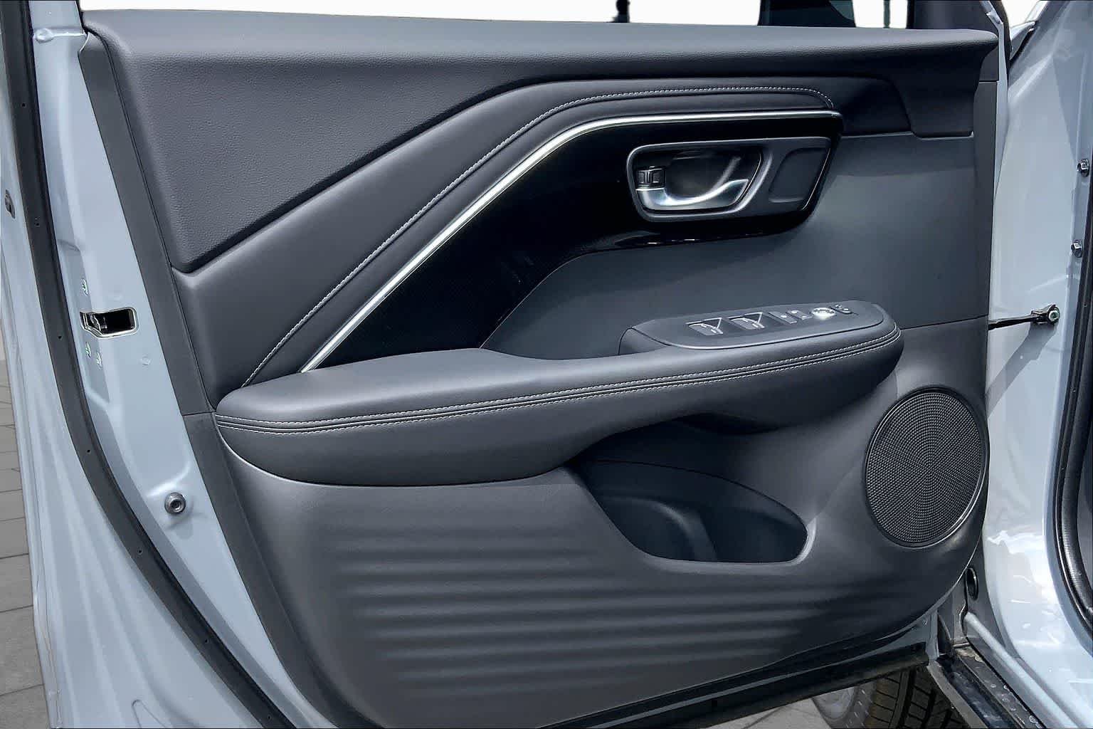 New 2026 Urban Gray Pearl Acura  image 16