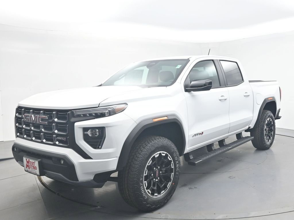 2026 GMC Canyon 4WD AT4 Crew Cab Short Box's photo