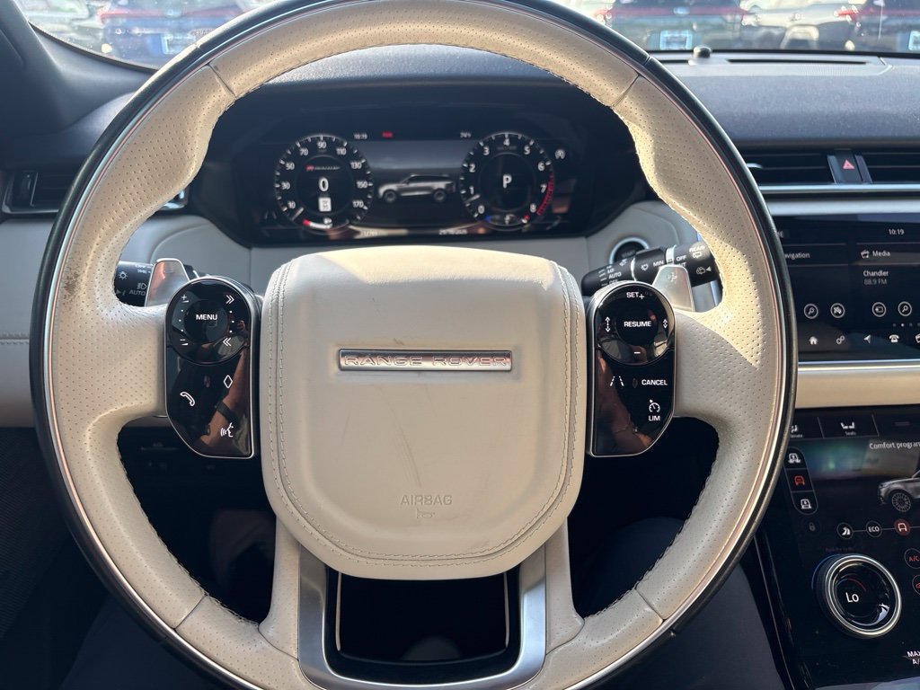 Used 2020 Gray Land Rover HSE R-Dynamic image 2