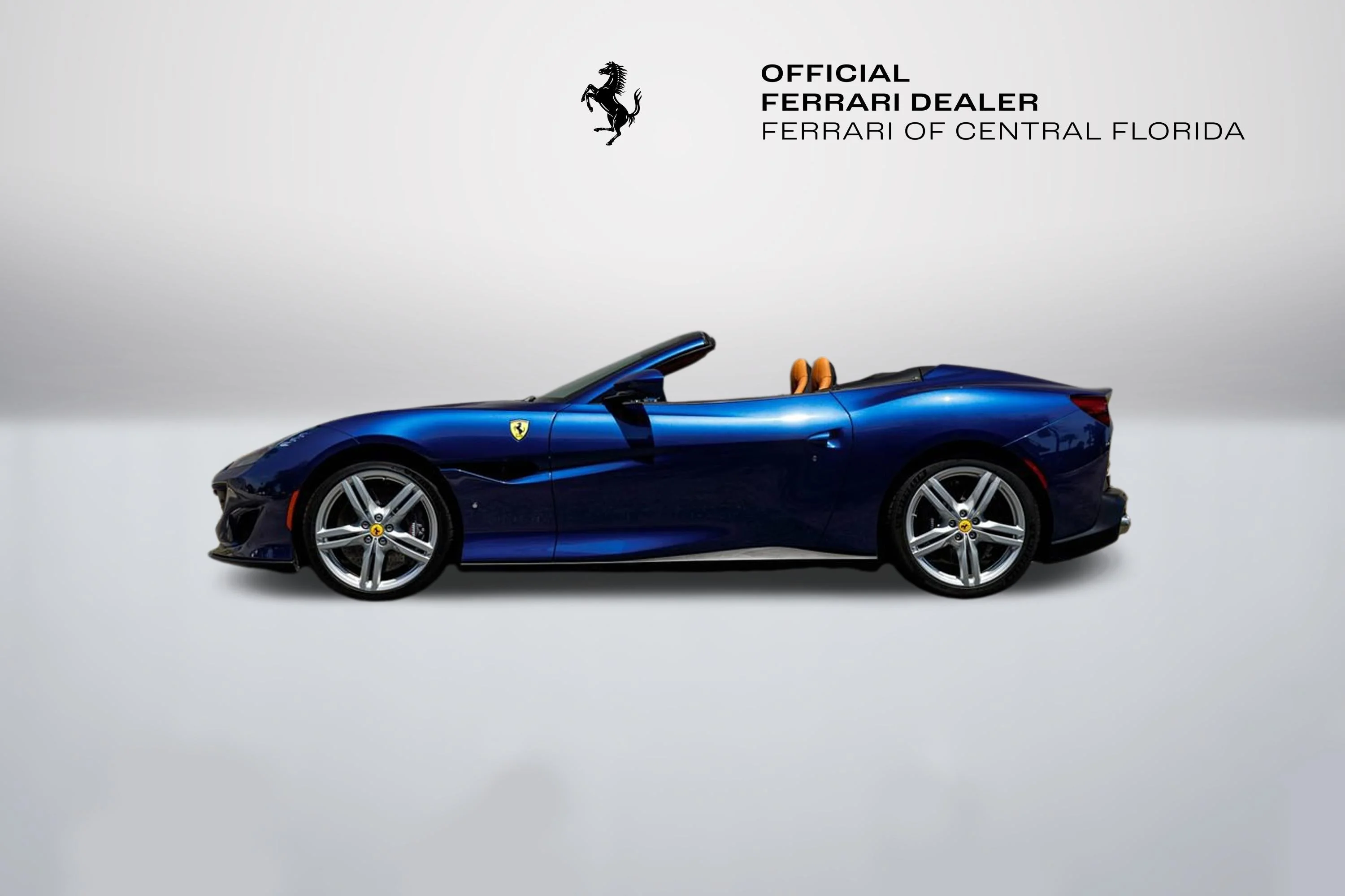 Used 2019 Blu Tour De France Ferrari  image 2