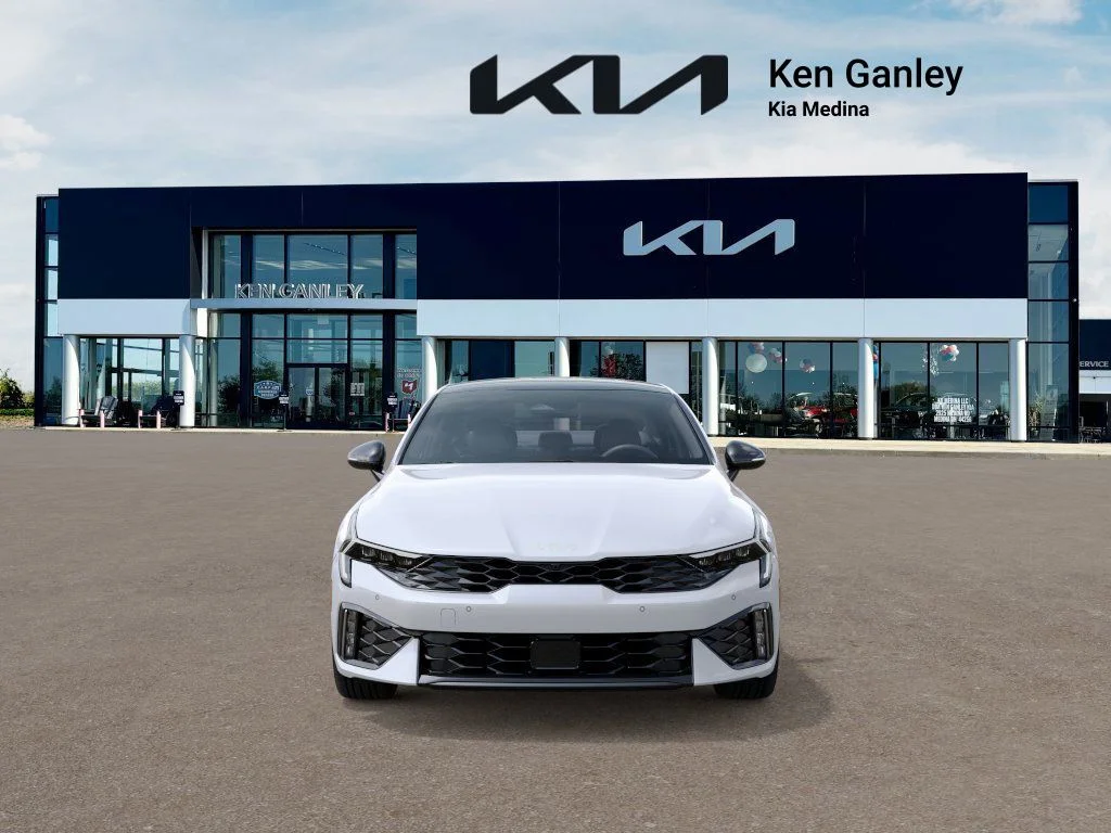 New 2026 Snow White Pearl Kia GT image 2