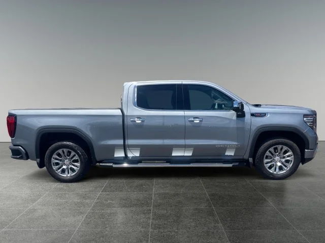 Used 2023 Sterling Metallic GMC Denali image 6