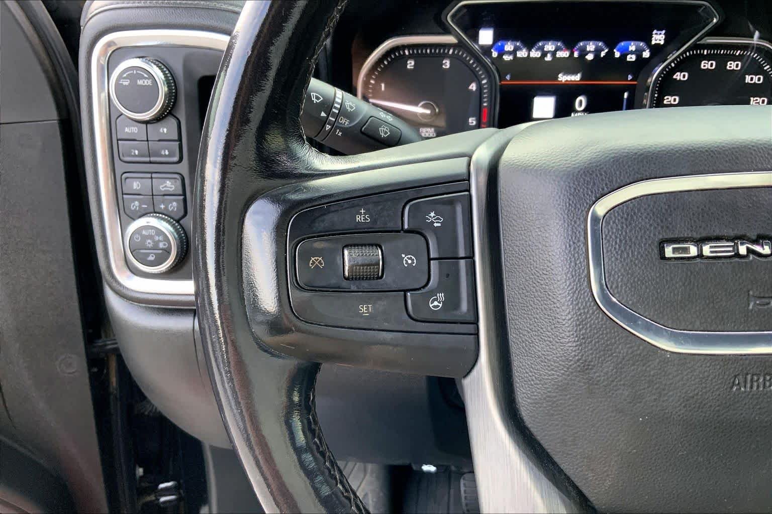 Used 2022 Ebony Twilight Metallic GMC Denali image 21