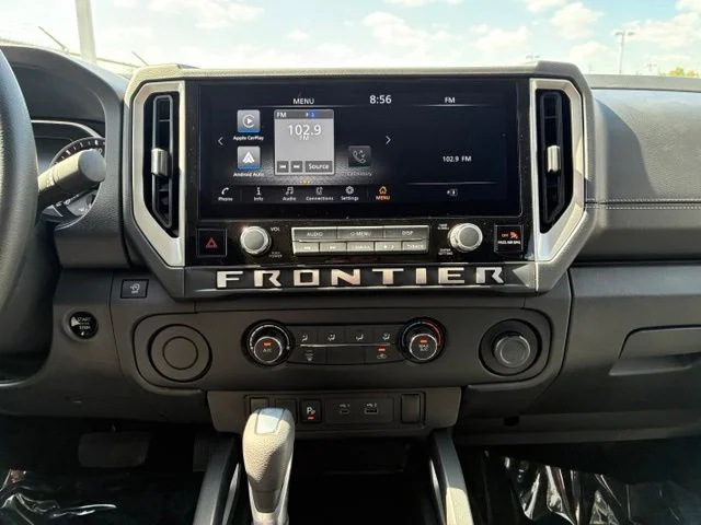 New 2027 Glacier White Nissan Crew Cab SV image 11