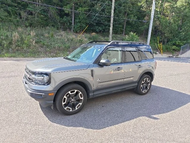 Used 2022 Gray Ford Outer Banks image 6