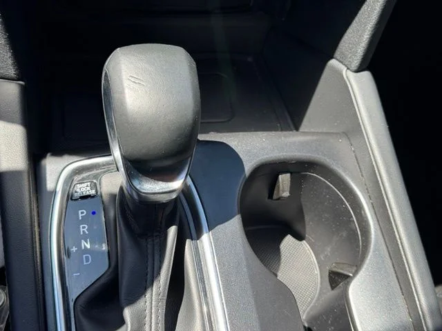 Used 2020 Orange Hyundai SEL image 37