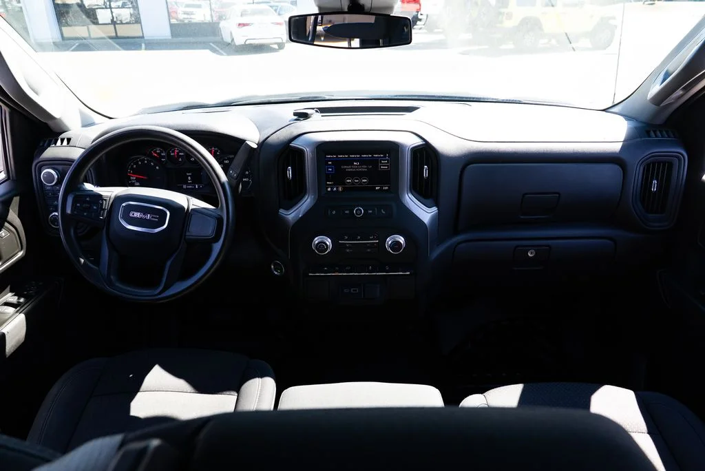 Used 2023 White GMC Pro image 9