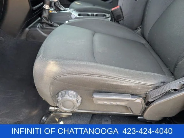Used 2021 Silver Jeep Unlimited Sahara image 18