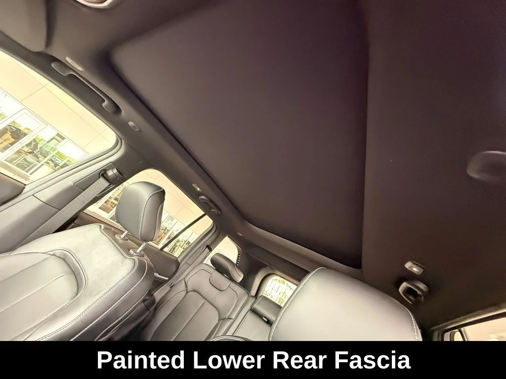 New 2026 Velvet Red Pearl-Coat Exterior Paint Jeep Limited Reserve image 27