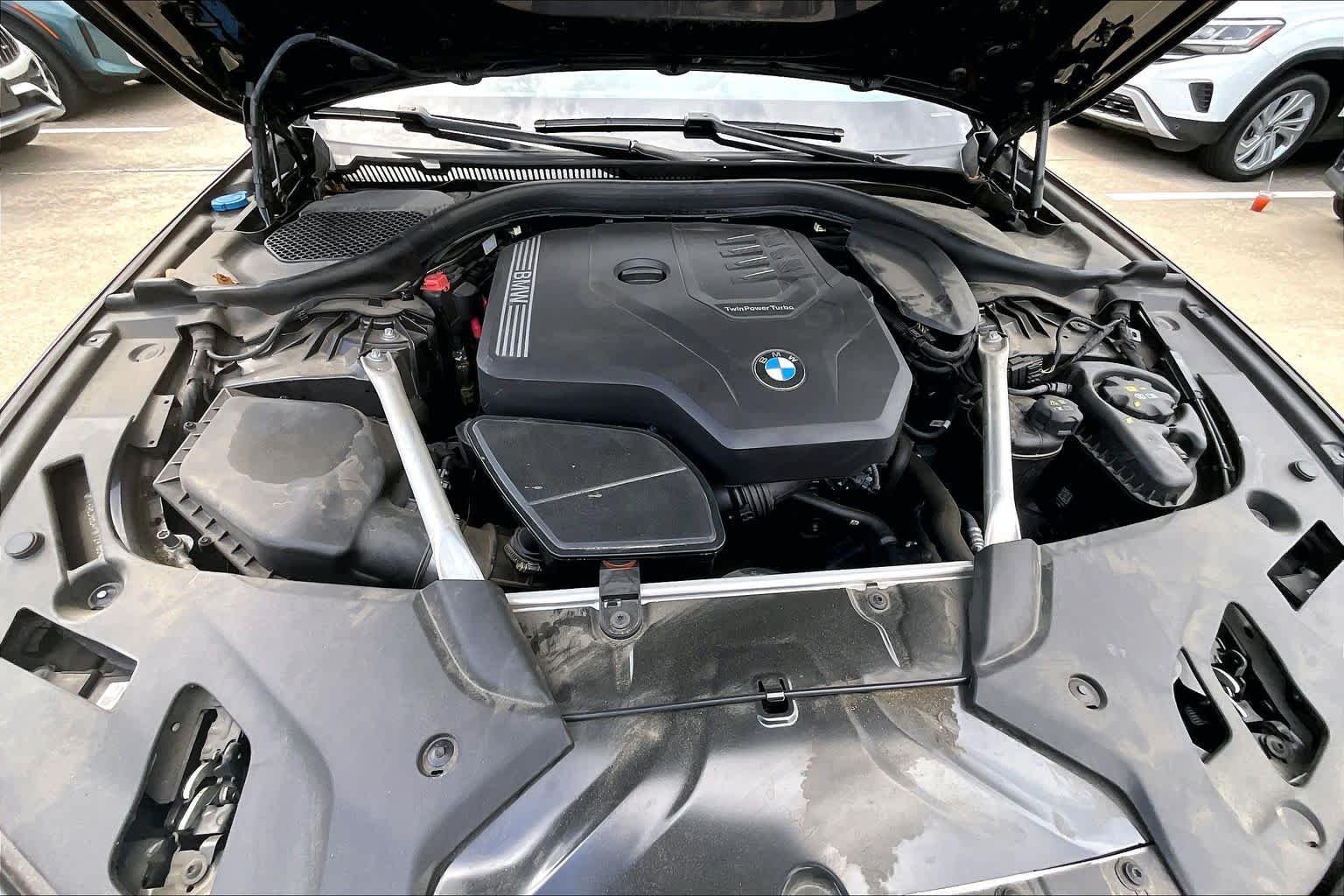 Used 2023 Dark Graphite Metallic BMW 530i image 31