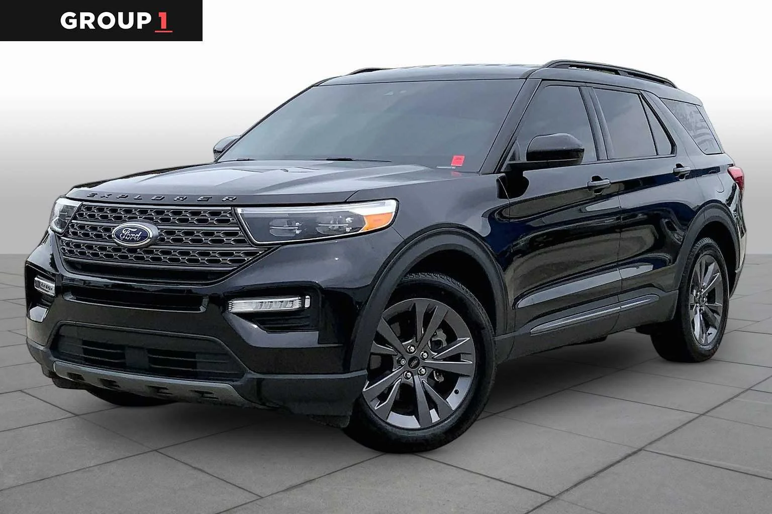 2024 Ford Explorer XLT RWD's photo