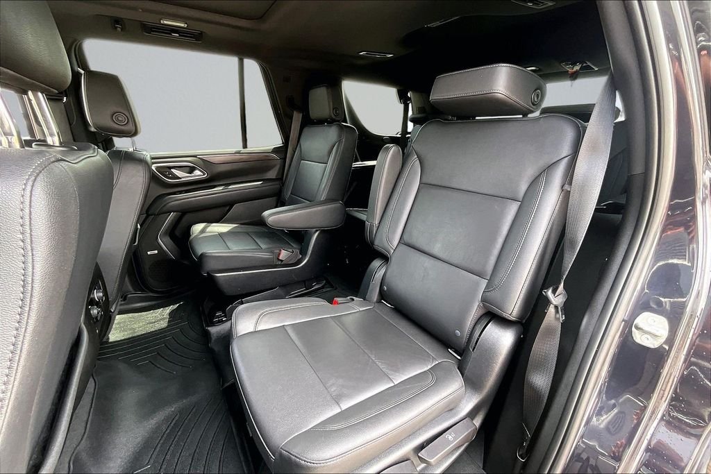 Used 2022 Gray Chevrolet Z71 image 24
