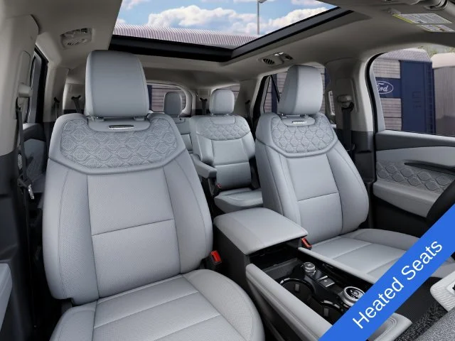 New 2027 Star White Metallic Tri-Coat Ford Platinum™ image 11