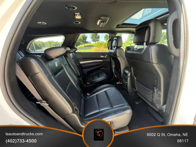 Used 2019 White Dodge R/T Sport Utility 4D image 14