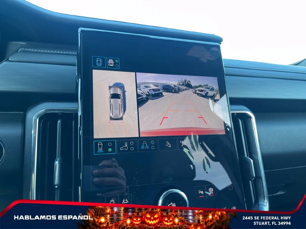 New 2027 Volcanic Red Tintcoat GMC Elevation image 32