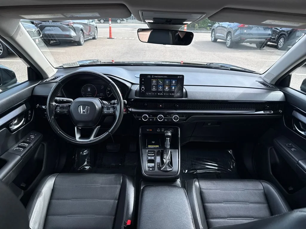 Used 2023 Black Honda EX-L image 12