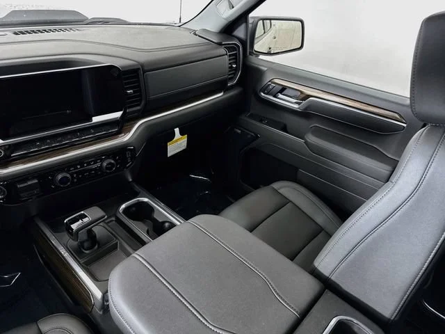 New 2026 Summit White Chevrolet LT Trail Boss image 26