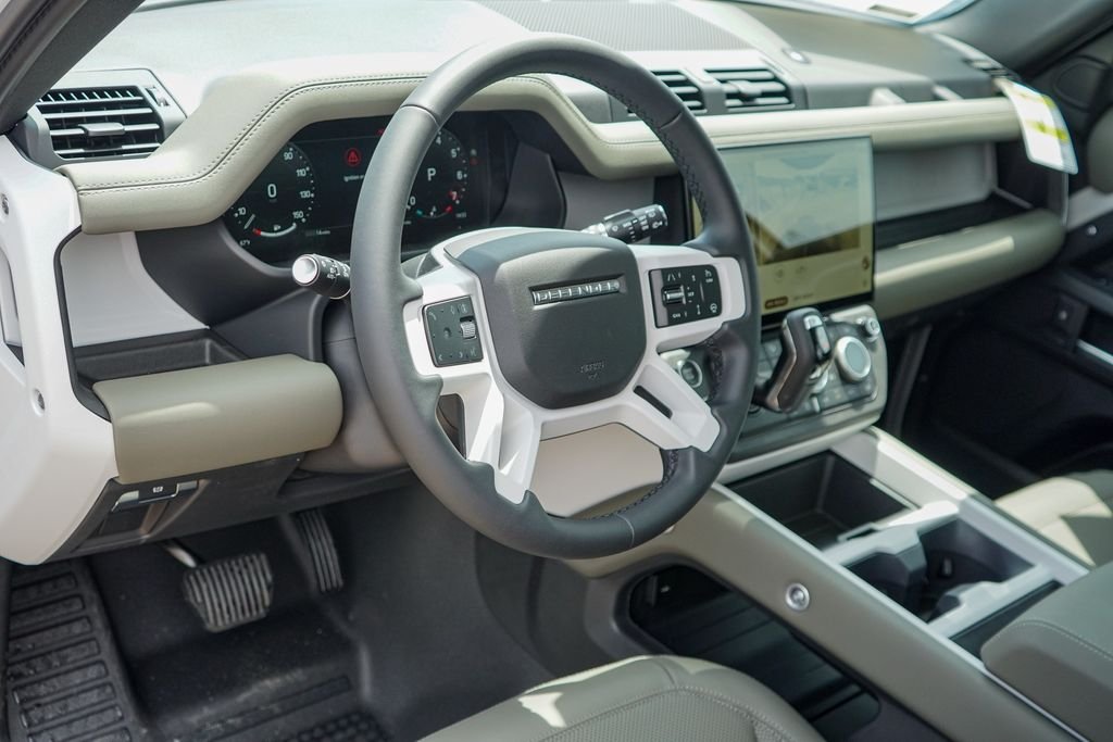 New 2026 Borasco Grey Metallic Land Rover S image 10