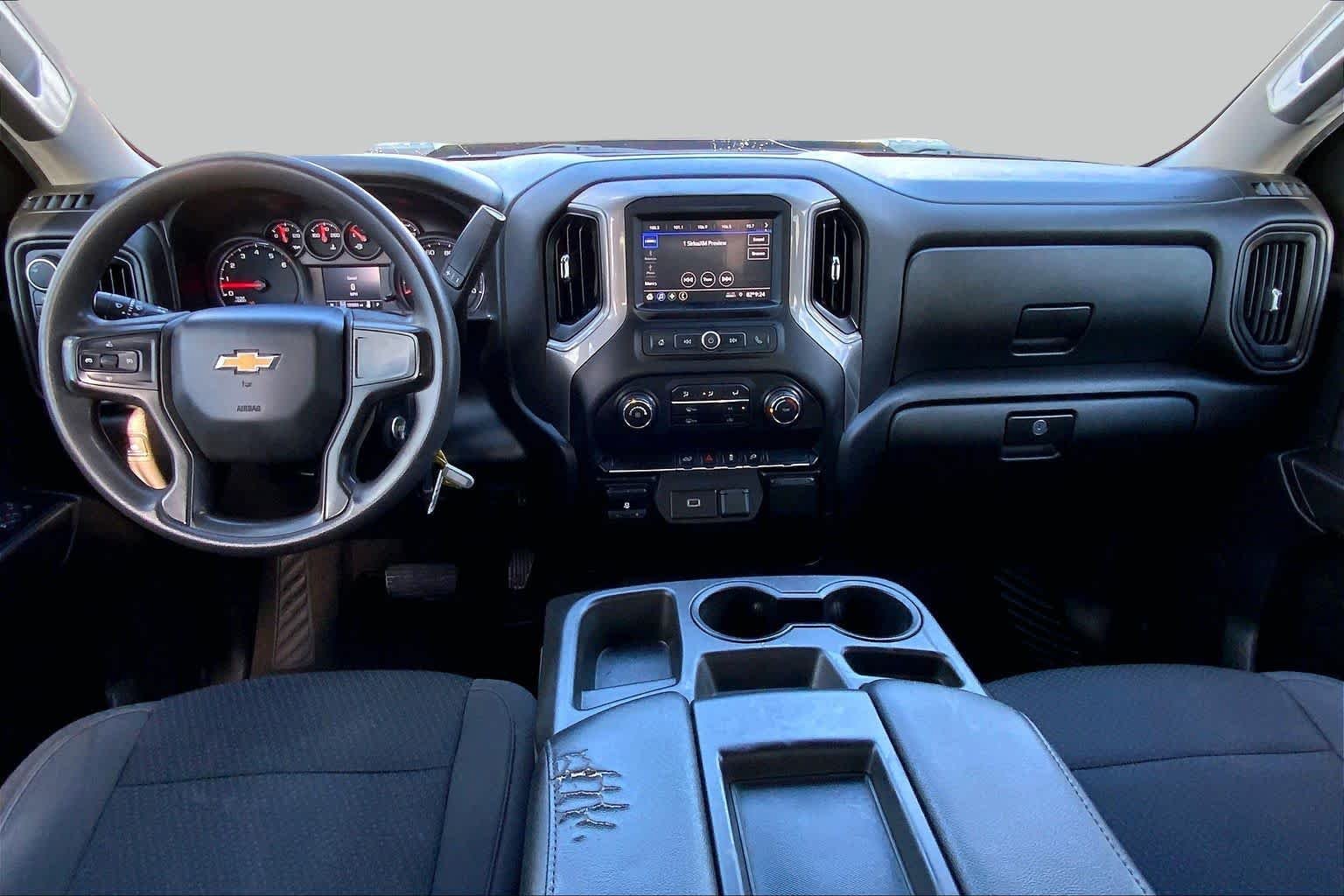 Used 2020 Black Chevrolet Custom image 16