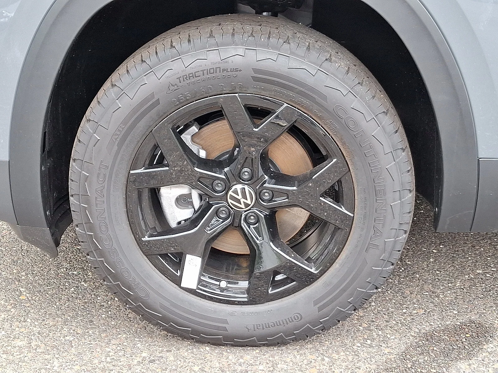 New 2026 Pure Gray Volkswagen 2.0T Peak Edition image 7