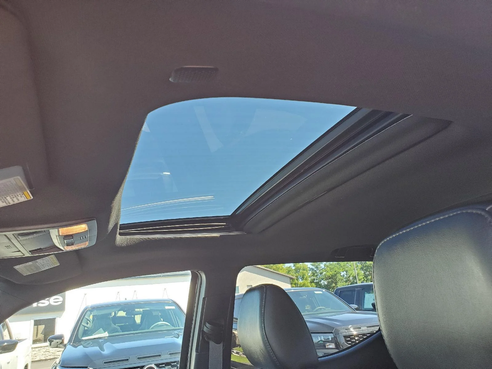 Used 2019 Midnight Black Metallic Toyota Limited image 9