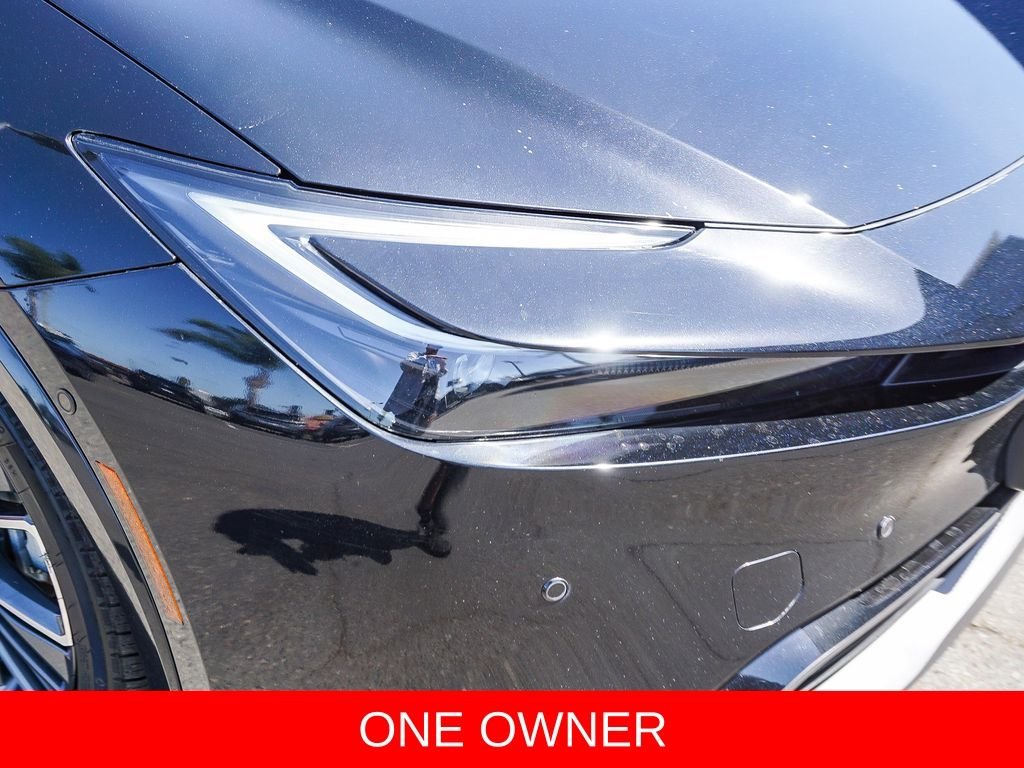 Used 2024 Black Toyota Limited image 11
