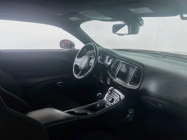 2022 Dodge Challenger R/T - Photo 16