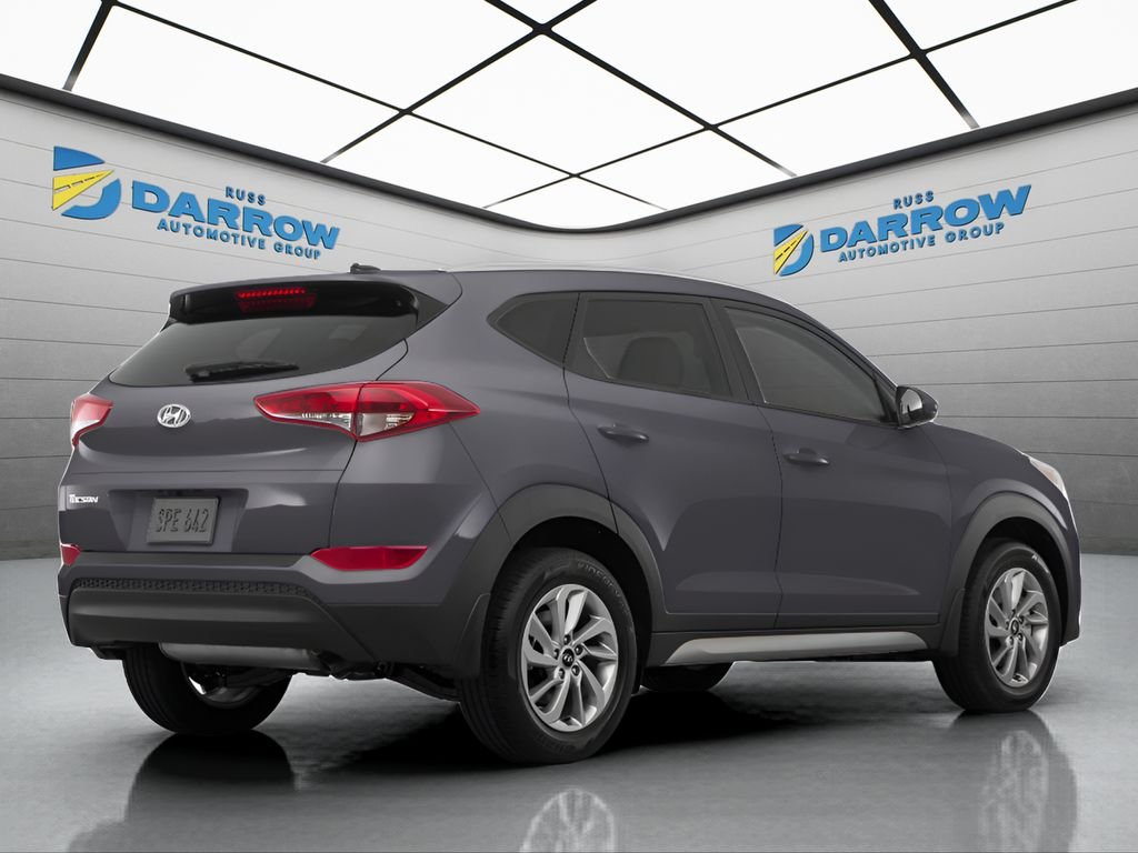 Used 2017 Gray Hyundai SE Plus image 3