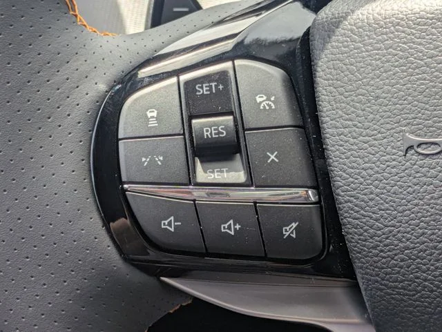 New 2026 Star White Metallic Tri-Coat Ford Tremor® image 25