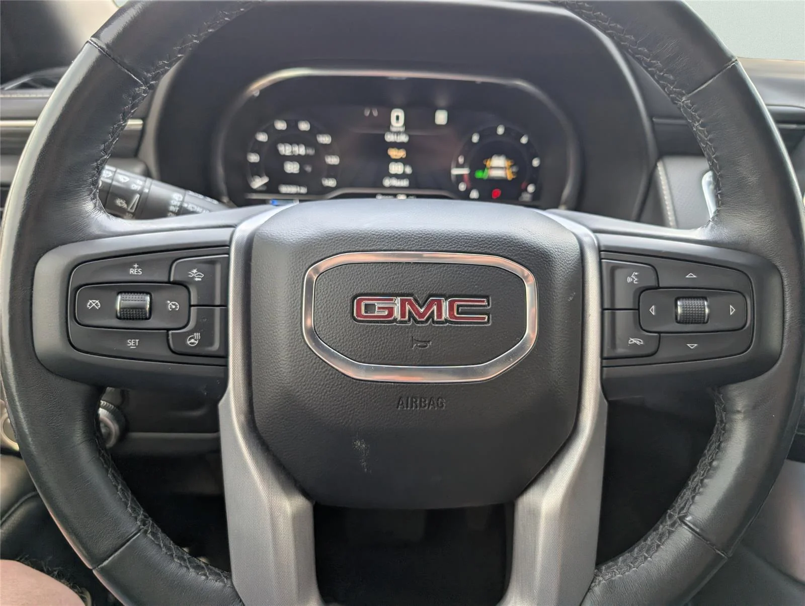 Used 2022 Summit White GMC SLT image 21