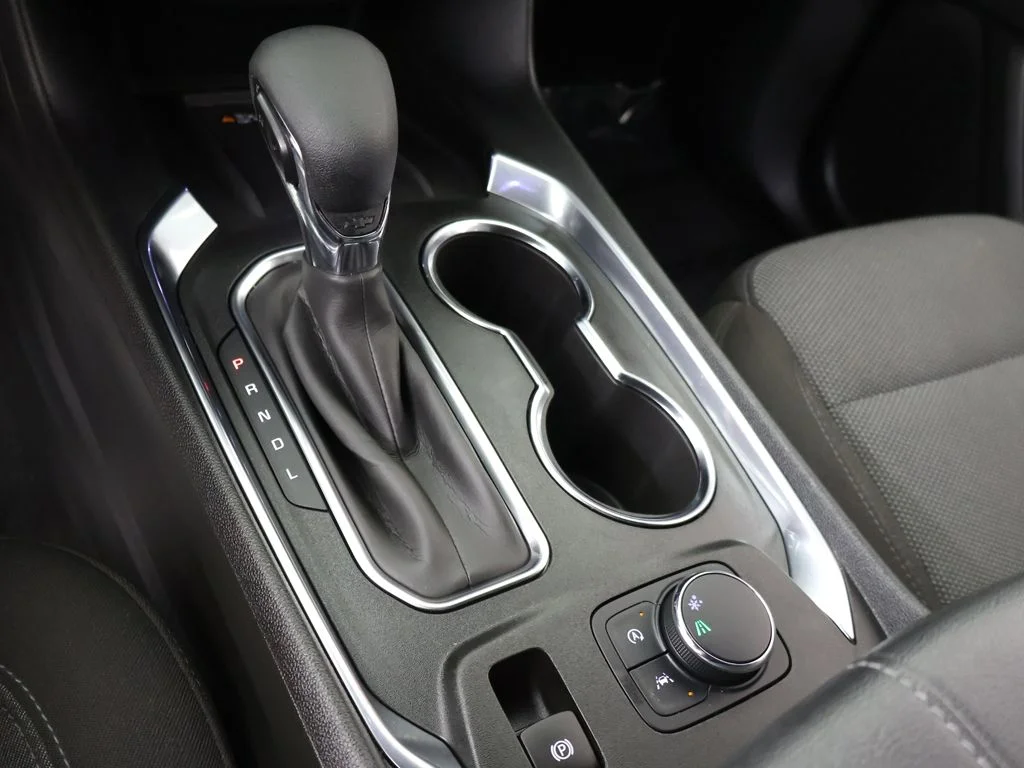 Used 2023 Summit White Chevrolet LT image 51