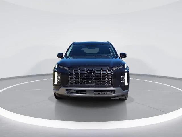 Used 2023 White Hyundai Limited image 3