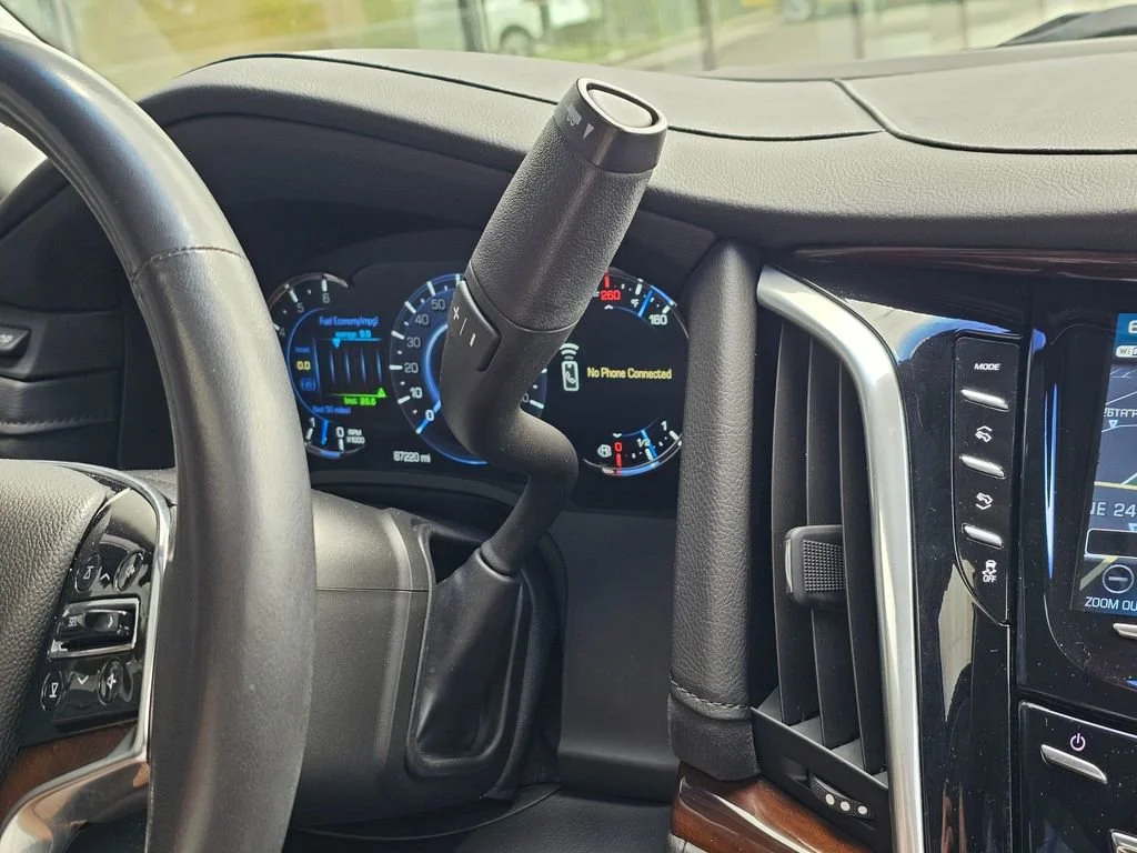 Used 2020 BLACK RAVEN Cadillac Premium Luxury image 39