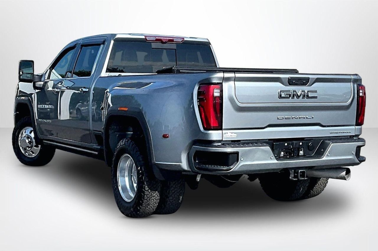 Used 2024 Titanium Rush Metallic GMC Denali Ultimate image 5
