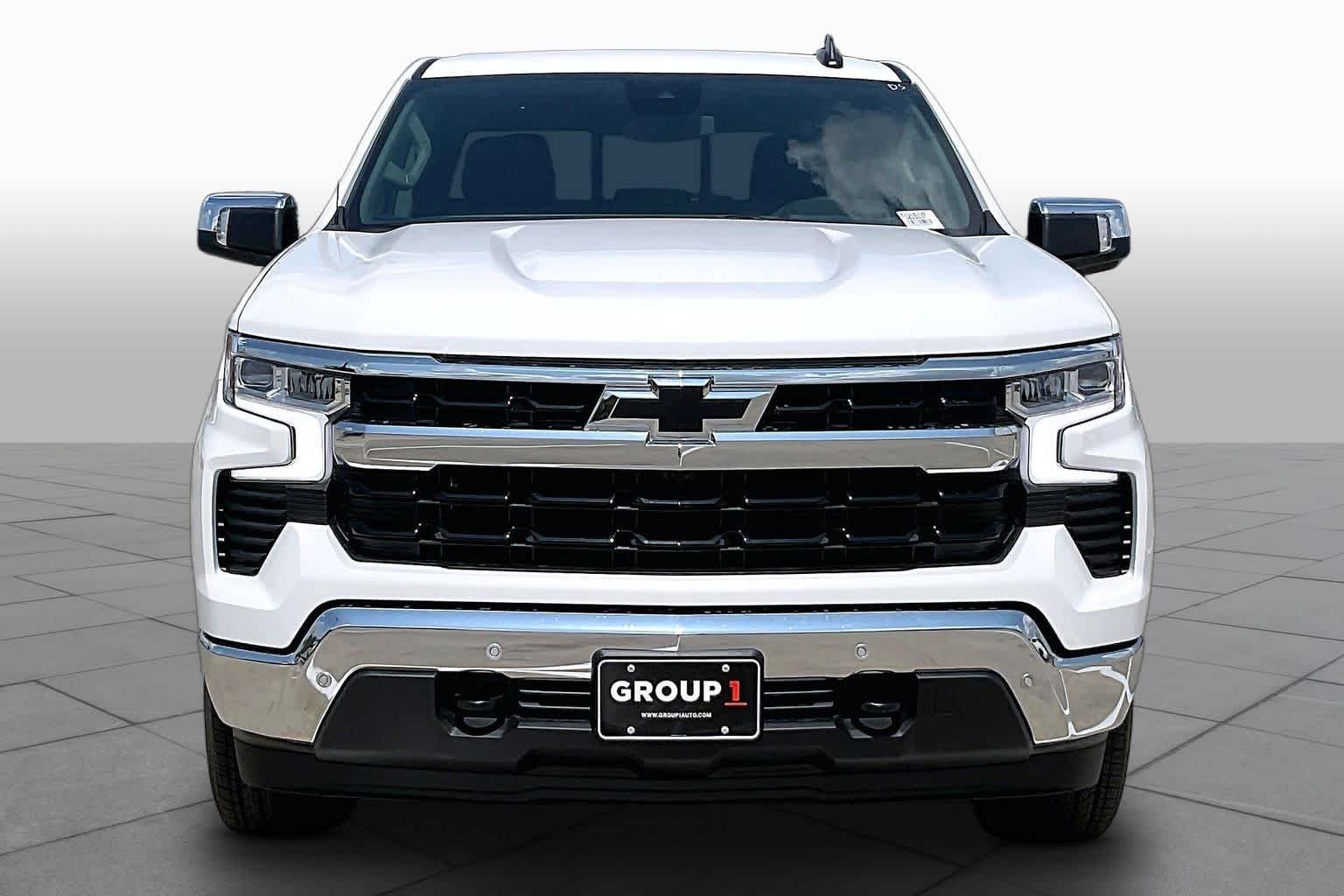 New 2026 Summit White Chevrolet LT image 2