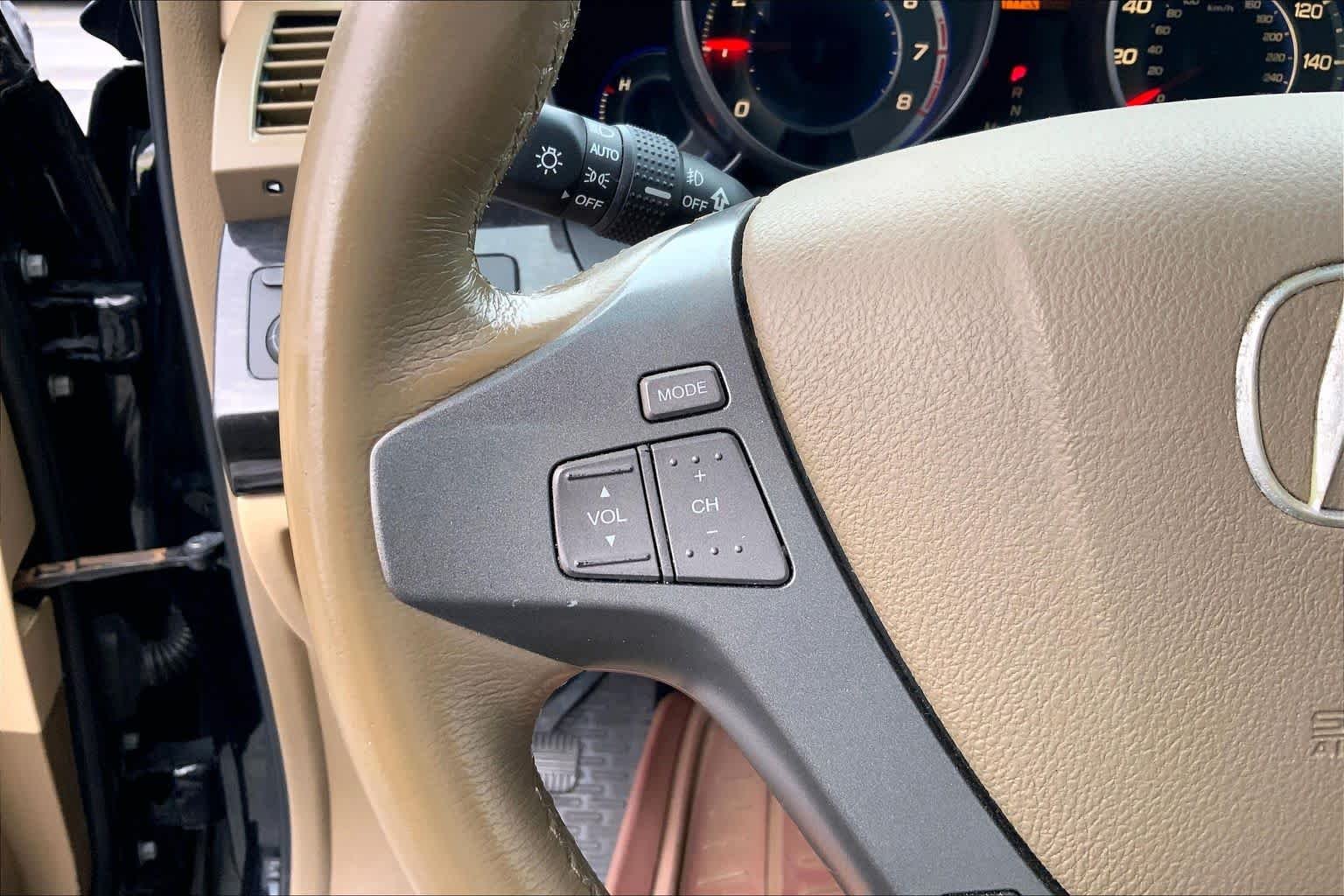 Used 2009 Formal Black Acura  image 20
