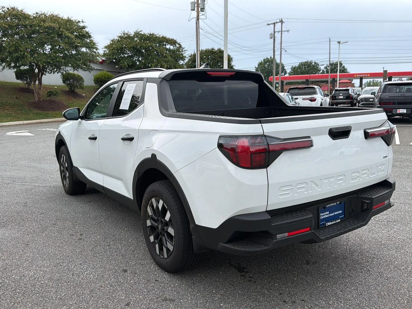 Used 2026 Atlas White Hyundai SEL image 6