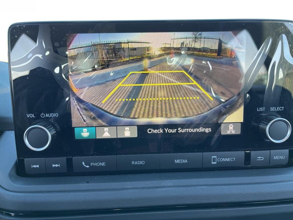 2025 Honda Accord SE - Photo 23