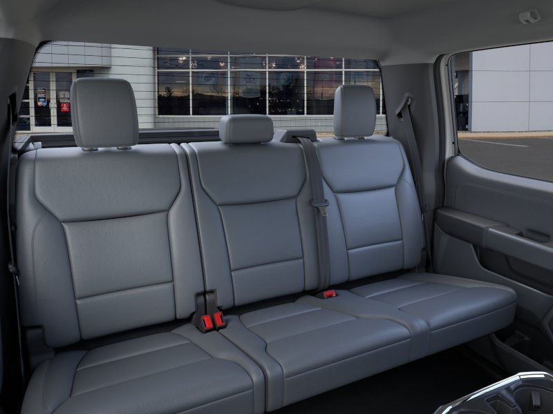 2025 Ford F-150 Lightning Flash - Photo 24