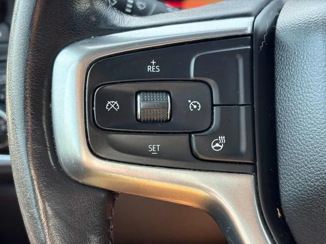 Used 2021 BLACK Chevrolet LT image 18
