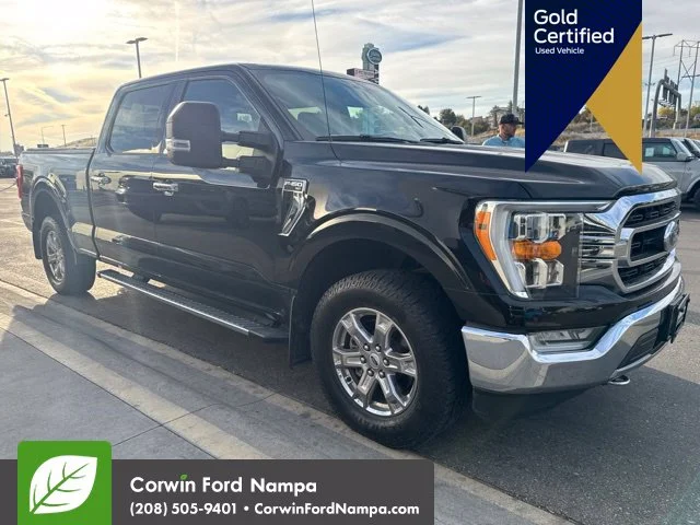 Used 2021 Black Ford XLT image 1