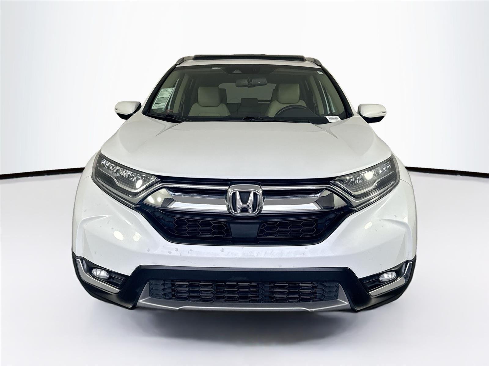 2019 Honda CR-V Touring photo 3