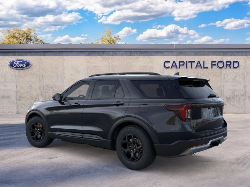 New 2026 Agate Black Metallic Ford Tremor® image 31