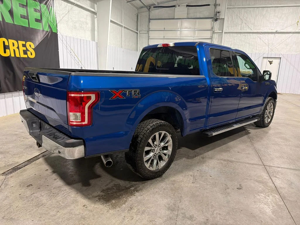 Used 2017 LIGHTNING BLUE Ford XLT image 6