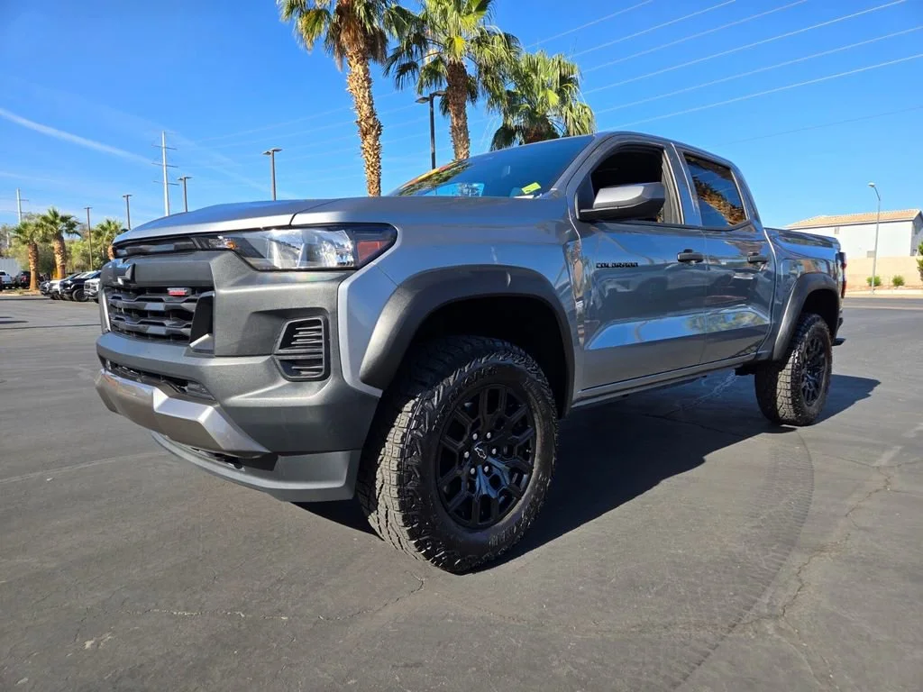 Used 2025 Sterling Gray Metallic Chevrolet Trail Boss image 2