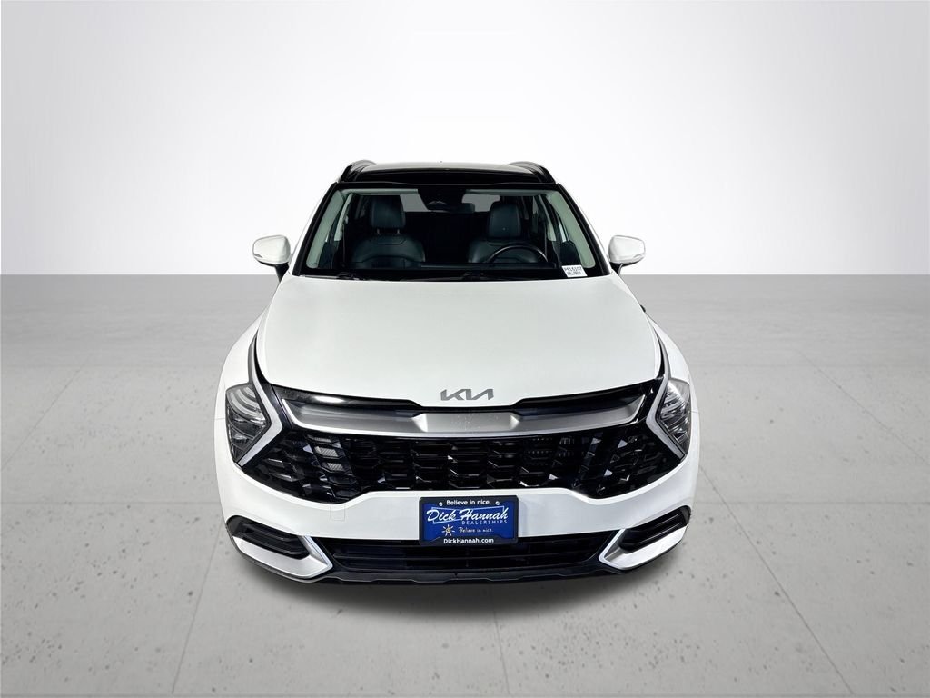 Used 2025 Snow White Pearl Kia EX image 3